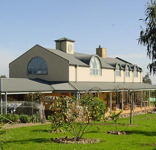 farmhouse 1 1 312x300 - Farmhouse, Yarra Glen Victoria, Australia